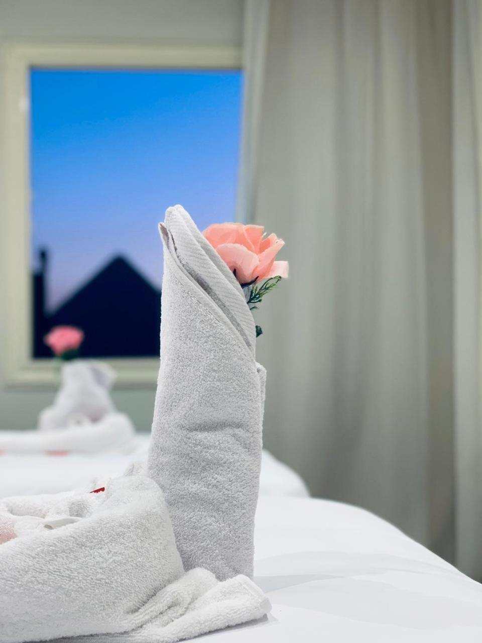 Khufu Pyramids Inn Nazlet el-Sîsi Εξωτερικό φωτογραφία